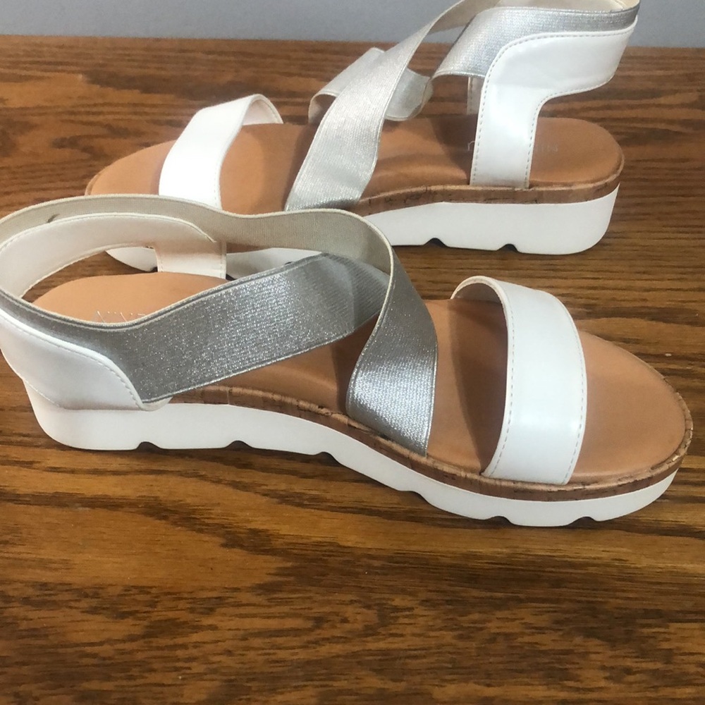 Nine West sandals - Picture 2 of 6